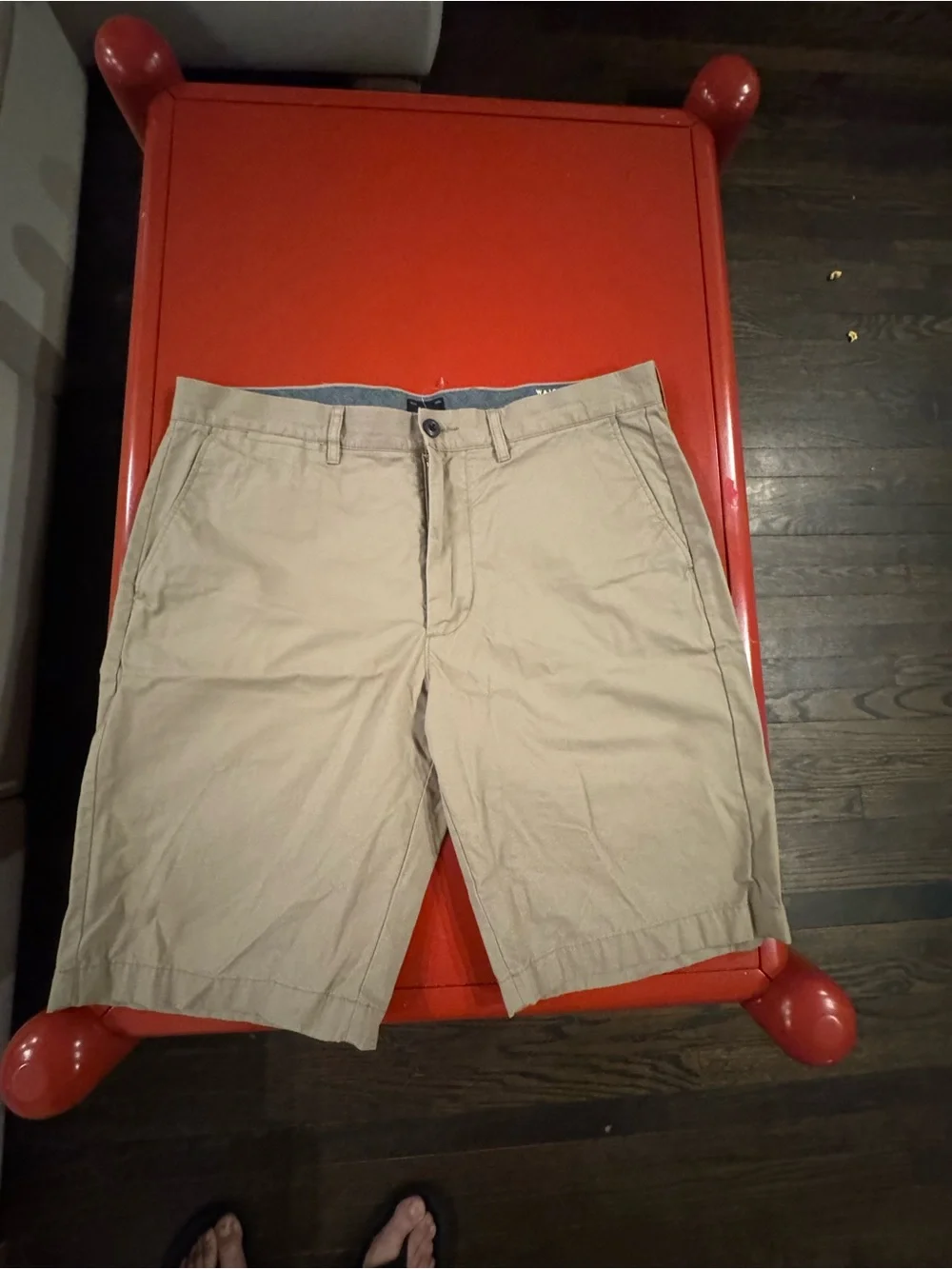 J. Crew Men’s Tan Flat Front Chino Shorts